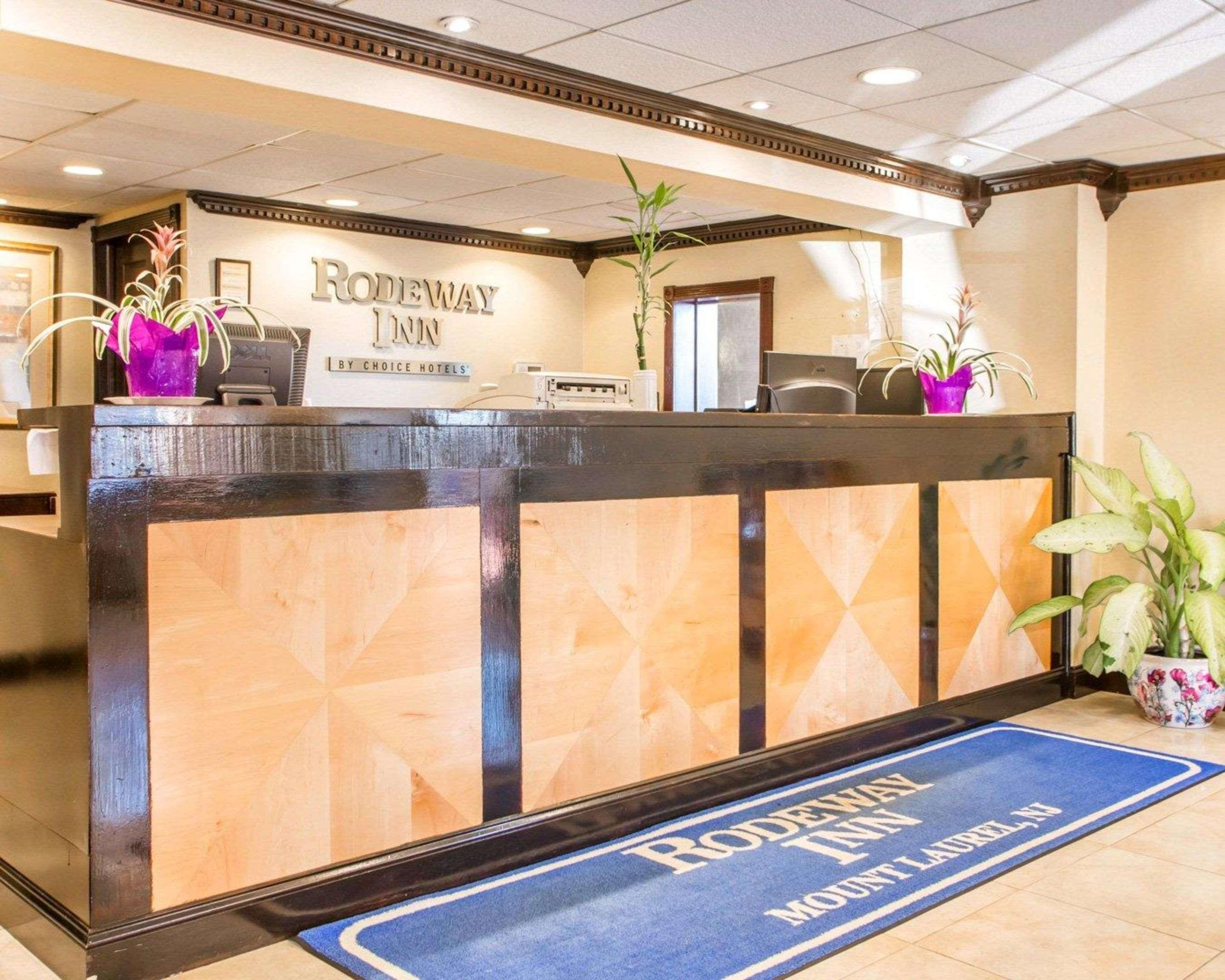Rodeway Inn Mount Laurel Hwy 73 Bagian luar foto