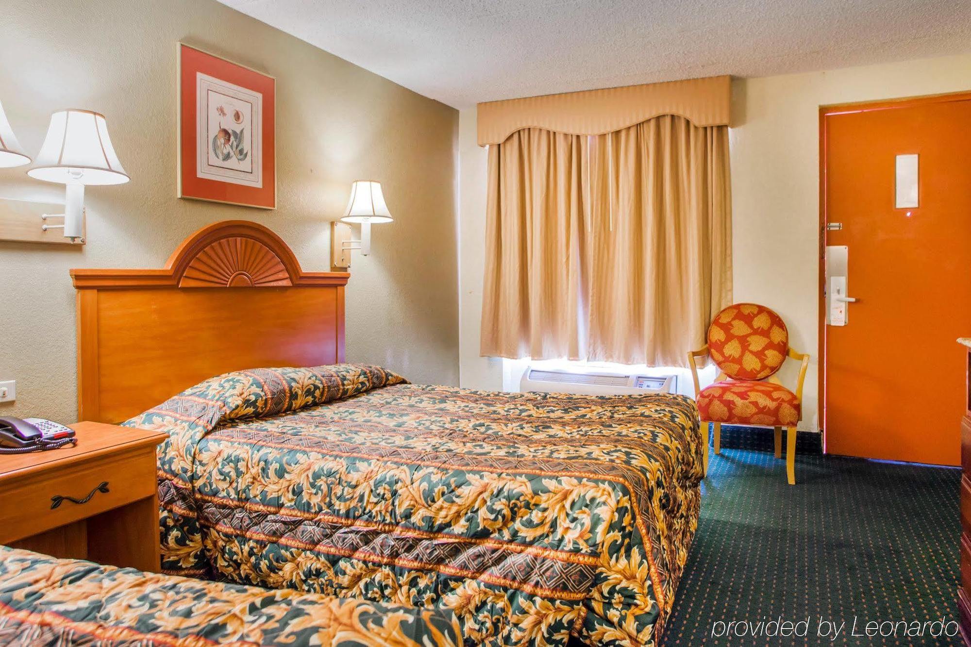 Rodeway Inn Mount Laurel Hwy 73 Bagian luar foto